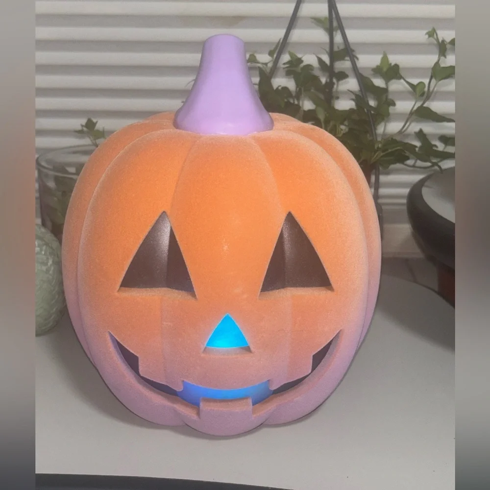 Target LIGHT UP Flocked Blow Mold Ombré Jack O Lantern Pumpkin